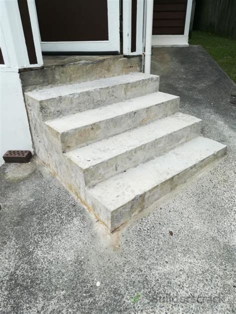 Concrete steps resurfacing (# 426546) | Builderscrack