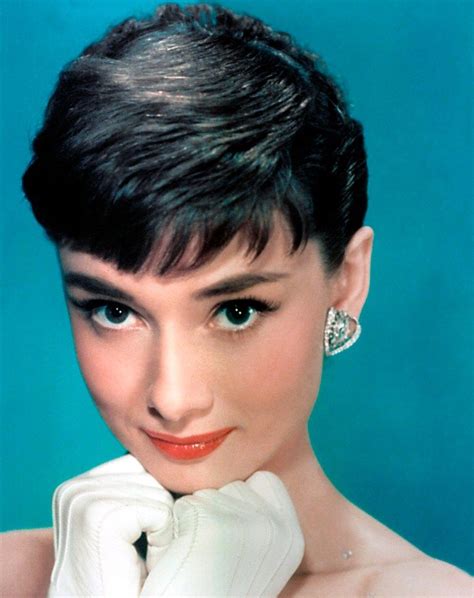 Audrey Hepburn 1950年代半ばのオードリーのイメージは、ショートカットだった。 Audrey Hepburn Makeup