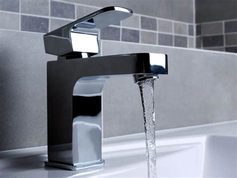 This is the most commonly used type of best bathroom faucets, as it's the cheapest some best bathroom faucets have extra features that make them more customized to your needs. 10 Types of Bathroom Faucets (Buying Guide)