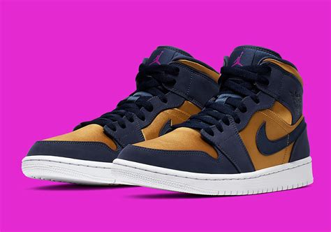 Check spelling or type a new query. Air Jordan 1 Mid SE Premium Navy Gold 852542-401 | SneakerNews.com