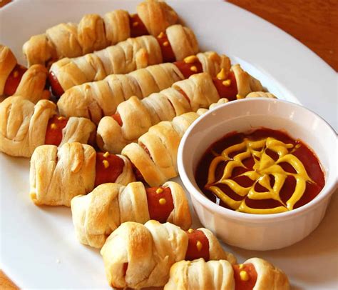 15 Awesome Halloween Party Finger Food Halloween Food Appetizers