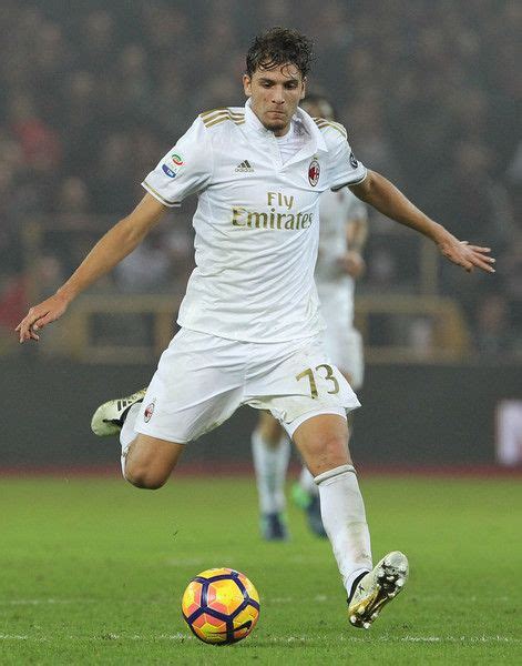 Manuel locatelli cavaliere omri is an italian professional footballer who plays as a midfielder for serie a club sassuolo and the italy nati. Manuel Locatelli Photos Photos: Genoa CFC v AC Milan ...