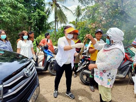 Ambisius banget sih jadi perempuan, ngga sadar diri ya, sindiran. DP3A Kota Manado Peduli Bagi Kaum Perempuan dan Anak ...