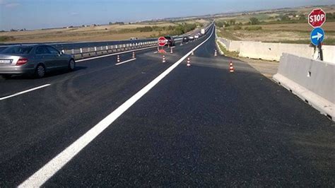 Autostrada a12 zaczyna swój bieg na autostradowej obwodnicy berlina czyli popularnym berlińskim ringu. Tratto dell'autostrada A12 da Civitavecchia a Tarquinia