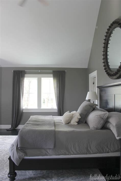 From living rooms, to bed rooms or even dining spaces. Modern Industrial Farmhouse Bedroom Design {2nd Floor Tour ...