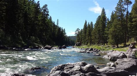 Blackfoot River Missoula,Mt [4128x2322] [OC] : EarthPorn