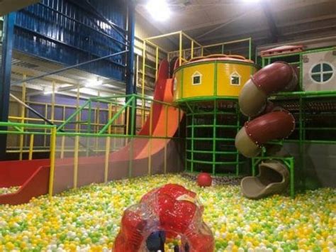 Thousands Queue As Huge New Soft Play Centre The Play Station Opens In
