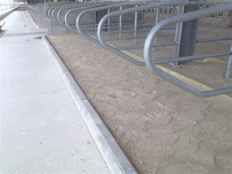 Sand Kerbs Smp Concrete Portable Cubicle System Concrete Cattle Bed