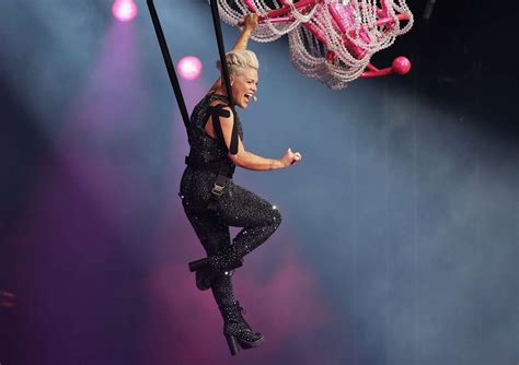 Pink â€ Performing On Her Beautiful Trauma Tour In Liverpool 1