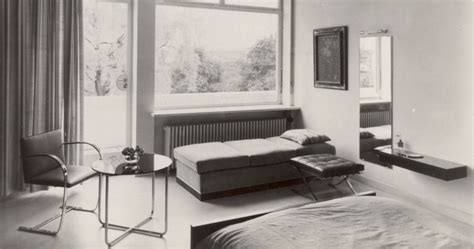 Alterations had been made to the original interior, the large terrace was structurally unsound. The interiors | Vila Tugendhat