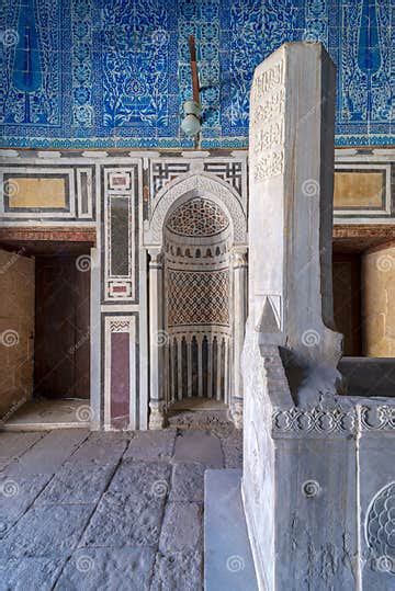 tomb of ibrahim agha mustahfizan attached to the mosque of aqsunqur blue mosque bab el wazir