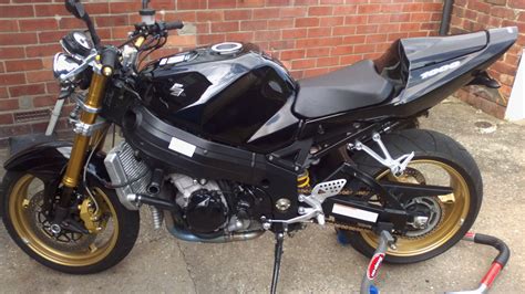 Suzuki gsxr1100 street fighter superbike riser yoke triple conversion 50mm forks. Suzuki gsxr 1000 Streetfighter