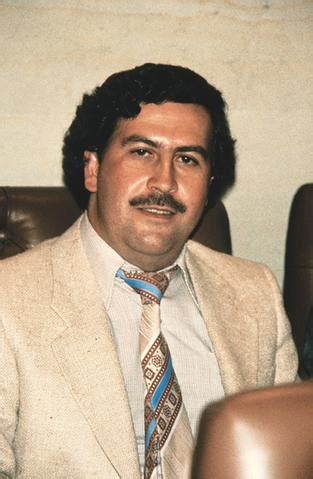 Vida De Pablo Escobar Gaviria Infancia De Pablo Escobar