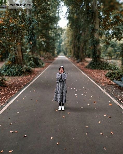 Detail Foto Prewedding Di Kebun Raya Bogor Koleksi Nomer