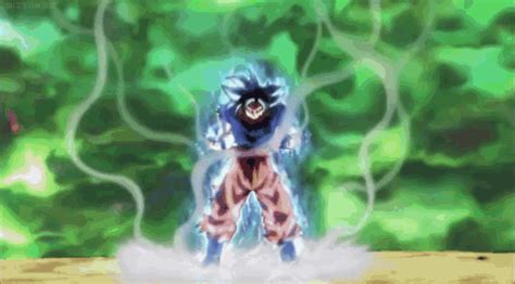 La qualité de l'animation n'est pas au summum. Dragon Ball Super Goku GIF - DragonBall SuperGoku Powering ...