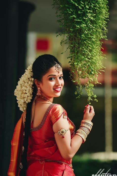 Bridal Hairstyle Indian Wedding Indian Bridal Hairstyles Indian Bridal Fashion Indian Bridal