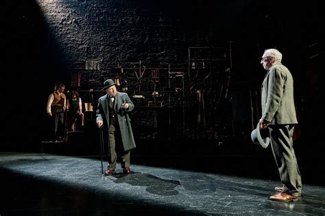 When Winston Went To War With The Wireless Donmar Warehouse Review