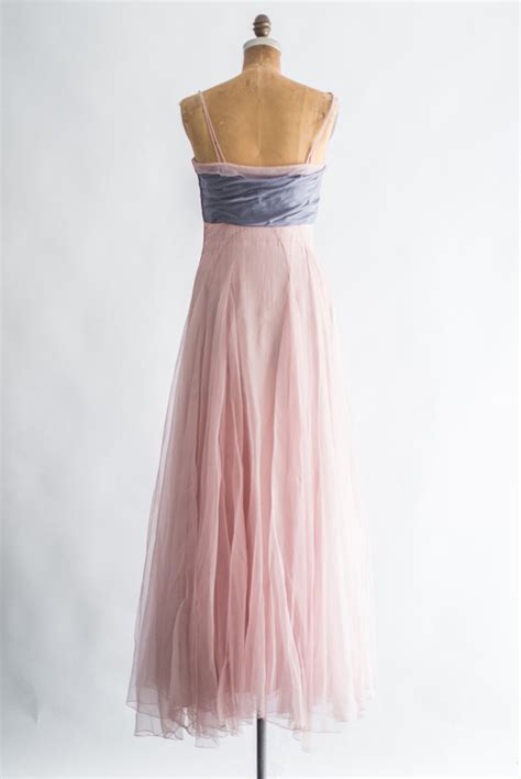 1950s Pink Silk Layered Gown S G O S S A M E R