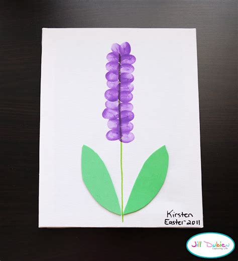 Thumbprint Hyacinth | Fun Family Crafts
