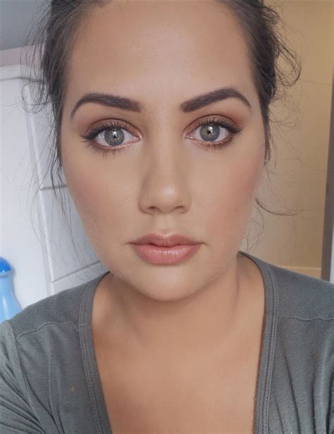 Tried To Do A Full Face With One Palette Rmakeupaddiction