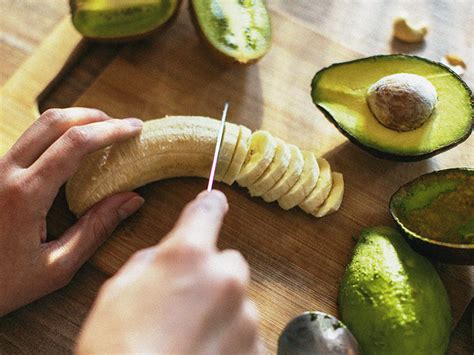 Find info about an oral rx option for adults with moderate/severe ulcerative colitis. 12 snacks for ulcerative colitis