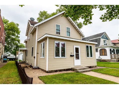 1414 Jackson St #1416, La Crosse, WI 54601 | MLS: 1807907 | Edina Realty