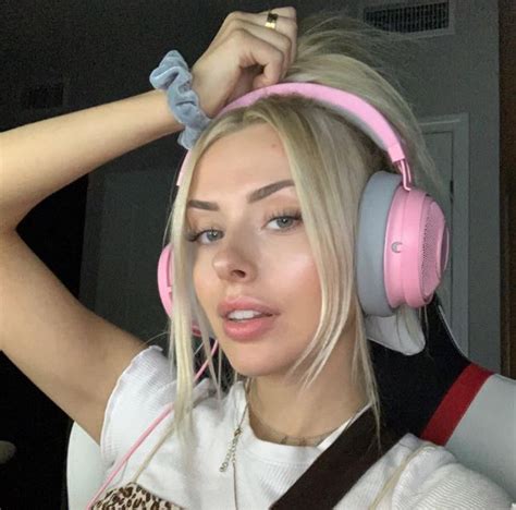 Corinna Kopf Onlyfans Height Age Wiki Bio Net Worth And More Images And Photos Finder