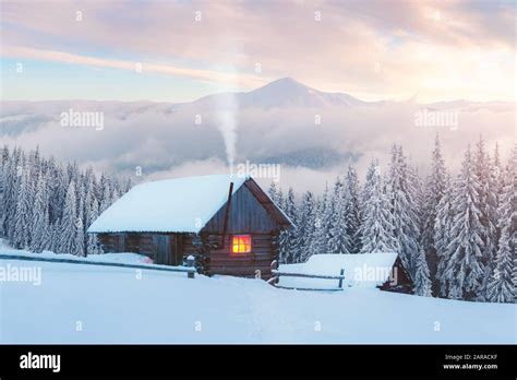 Chimney Smoke Cabin Hi Res Stock Photography And Images Alamy