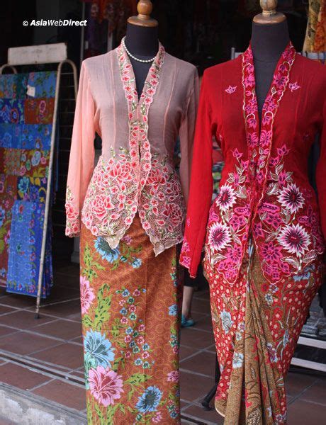 Peranakan Nyonya Kebaya Batik Clothing Batik Fashion Batik Dress