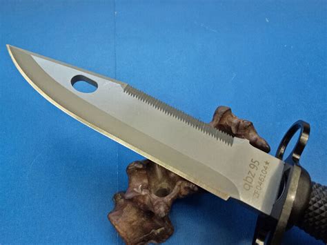 Sharp Combat Tactical 6mm Military Bayonet Survival Rescue Bowie