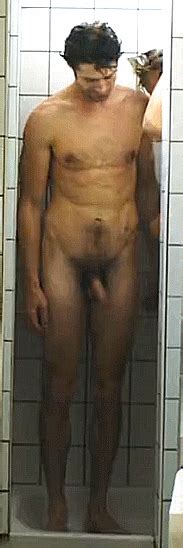 Omg He S Naked Niels Gomperts In Dutch Film Broers Omg Blog