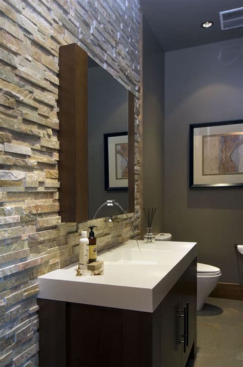 Cozy Bathroom Designs With Stone Walls