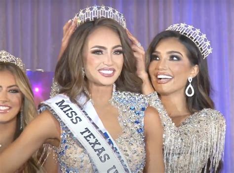 Miss Texas R Bonney Gabriel Crowned Miss Usa 2022