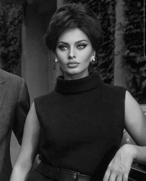 Pin By Julie Dougherty On Italy Sophia Loren Sophia Loren Photo