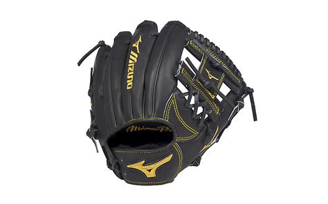 November 15, 1992 in irving, tx us. What Pros Wear Ian Desmond's Mizuno GMP 61BK Infield Glove ...