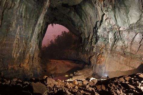 Vietnam La Cueva Más Grande Del Mundo Amenazada Por El Turismo De Masas