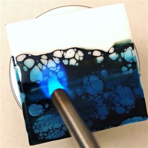 Old shellac does not dry properly. Pin by Theresa Handley on A I CELLS | Shellac burn ...