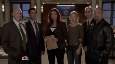On march 3, 2010, svu returned to its previous time slot of 10pm/9c et. 'Law & Order: SVU' Without Detective Stabler? - Mibba