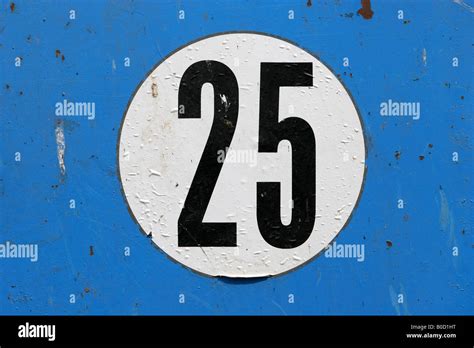Number 25 Hi Res Stock Photography And Images Alamy