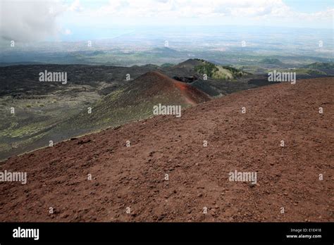 Magma Craters Hi Res Stock Photography And Images Alamy