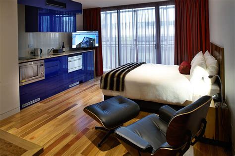 Studio Apartment Accommodation In Hobart Salamanca Wharf Hotel