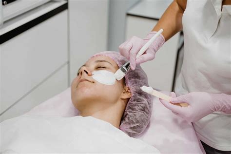 reasons why you need a licensed esthetician