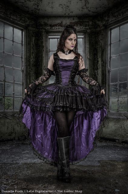 Le Blog Gothic Shop Velika Robe Danielle Fiore Lele Digitalartist