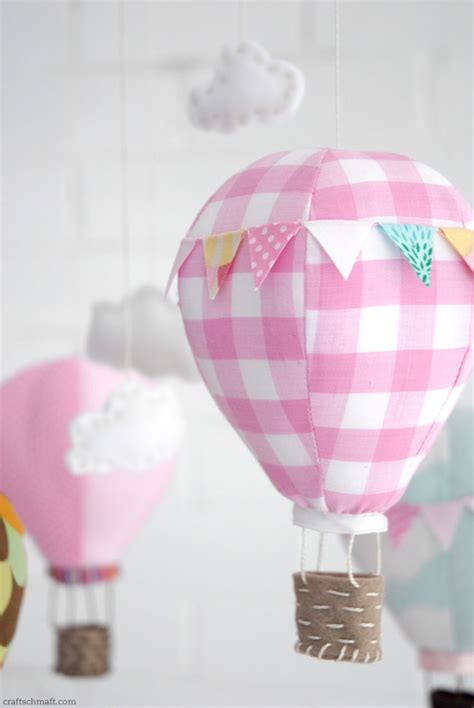 One Pretty Pin Hot Air Balloon Mobile Chickabug