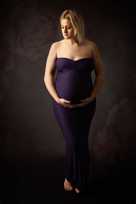 Maternity Photographer In Leeds And Bradford Area