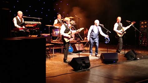 The Hijacked Hollies Hollies Tribute Just One Look Youtube