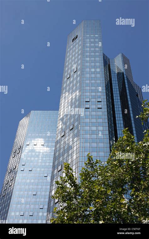 Deutsche Bank Headquarters In Frankfurt Main German Bank Twin Towers