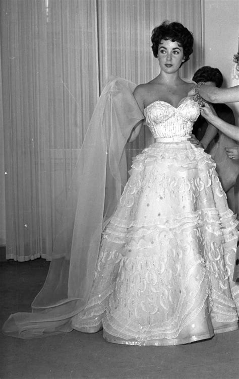 Vintage Bride Vintage Glamour Wedding Dresses Vintage Wedding Gowns Elizabeth Taylor Old