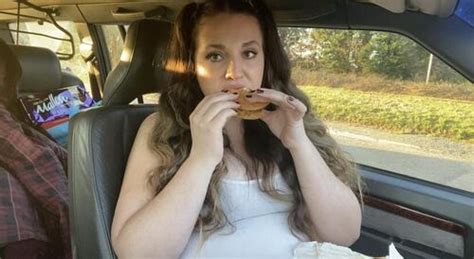 Watch Ssbbw Belly Stuffing Burger Challenge Pt Ssbbw My Xxx Hot Girl