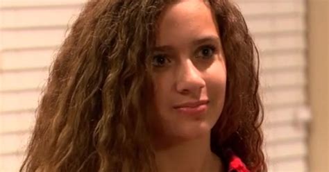 Cheerleader Kicked Off Team For Not Straightening Hair Mom Says Huffpost Life